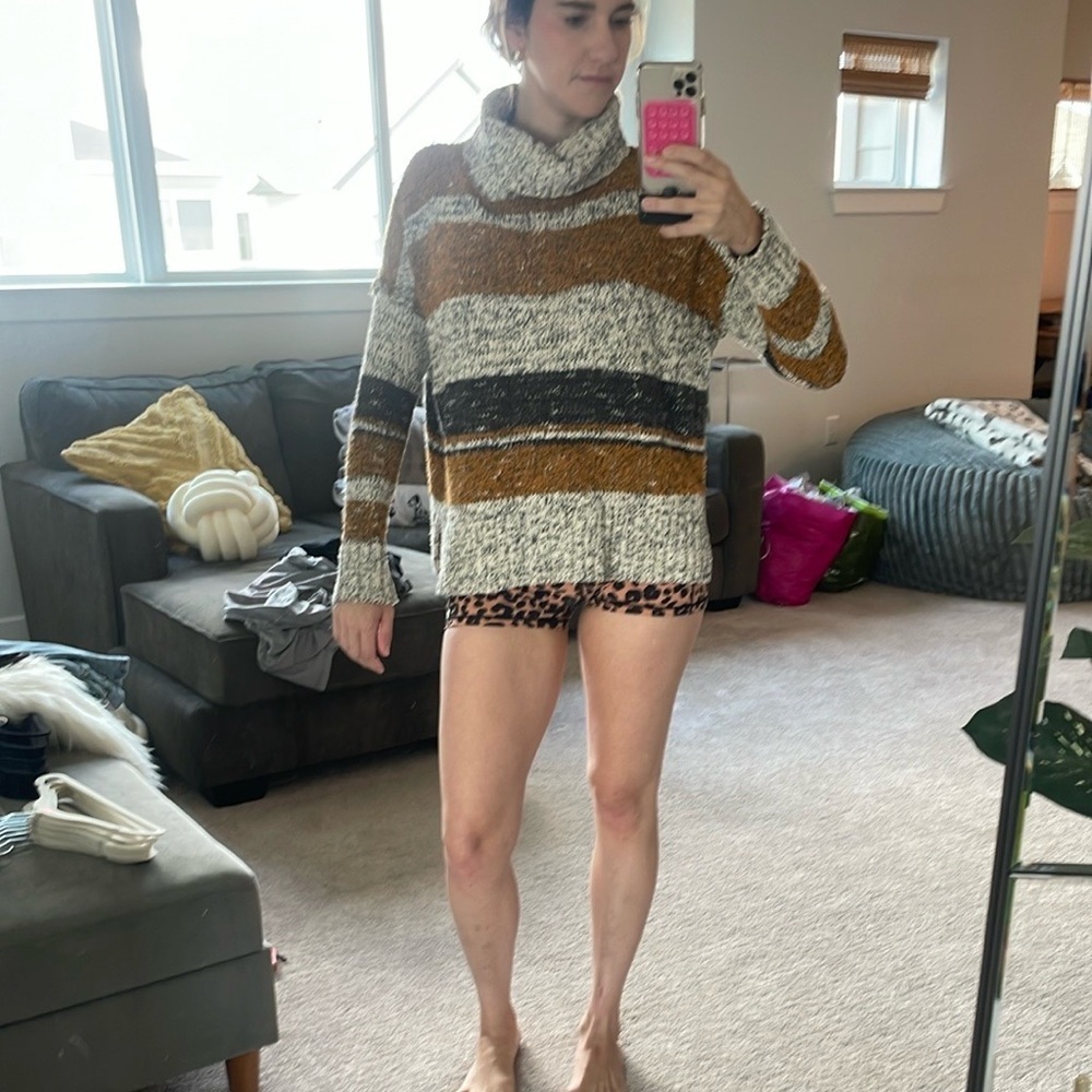 The Impeccable Pig Brown and White Sweater
